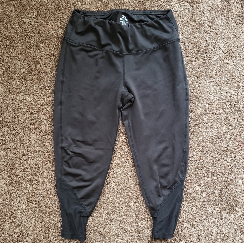 Black Athletic Leggings